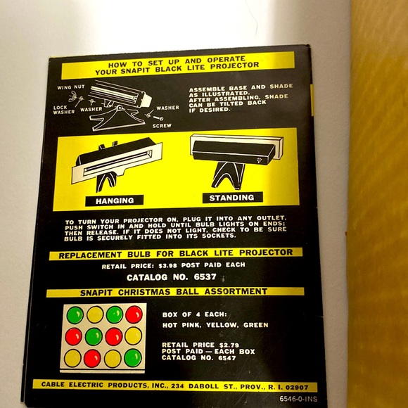 Vintage Dead Stock 1970s Neon CHRISTMAS ORNAMENT Black Lite Decorator Kit! NWOT - Picture 5 of 6